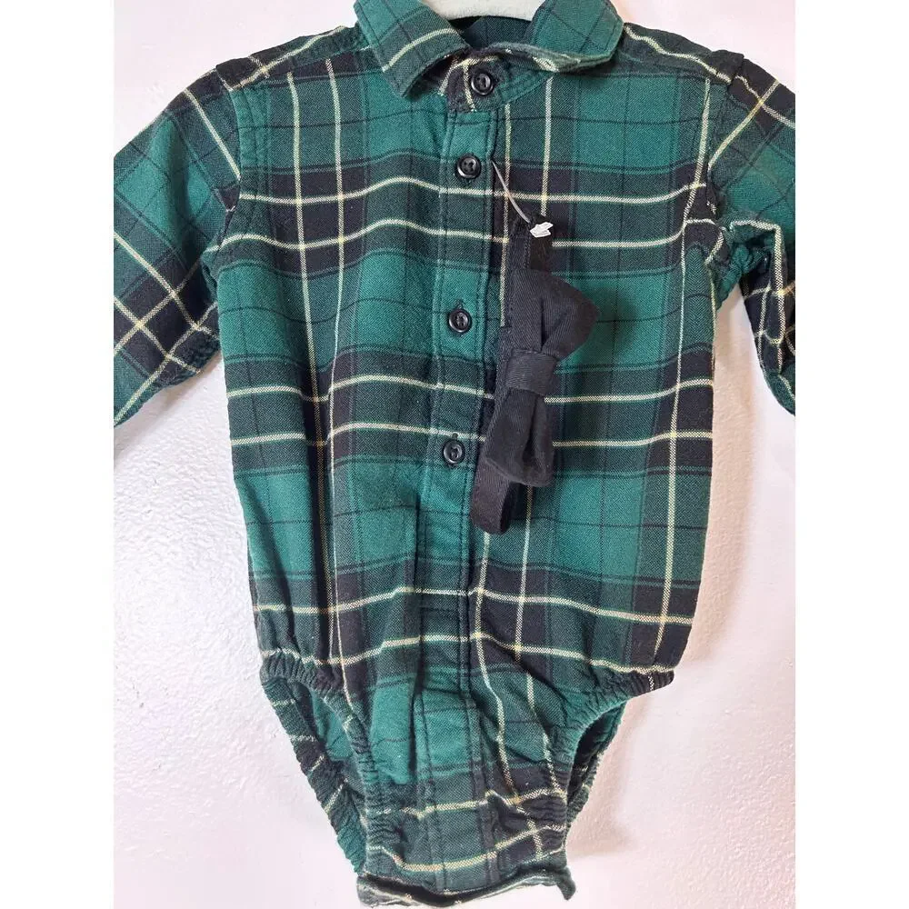 THE CHILDRENS PLACE Boy’s Green Plaid Button Down Bodysuit / Size: 3-6 Months